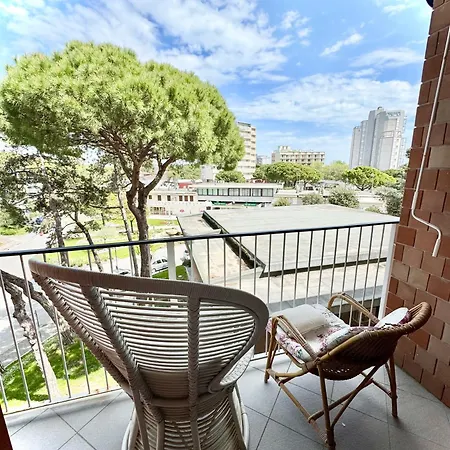 Apartamento Piazza Del Sole Apartment- 1 Minute Walk From The Beach- Free Park Lignano Sabbiadoro