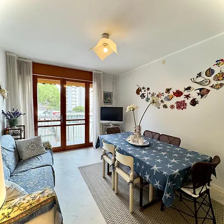 Piazza Del Sole Apartment- 1 Minute Walk From The Beach- Free Park